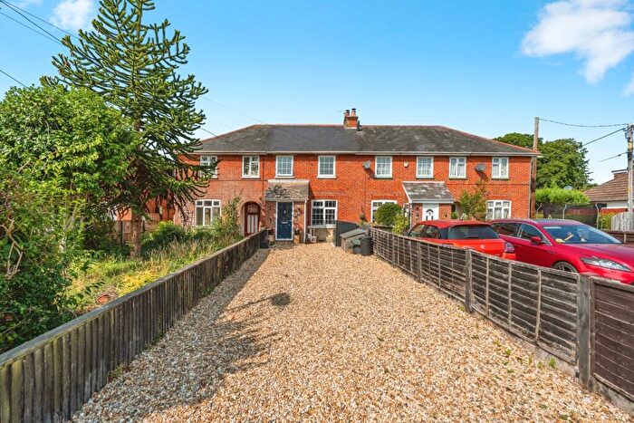3 Bedroom Terraced House For Sale In Hampton Lane, Blackfield, Southampton, Hampshire, SO45