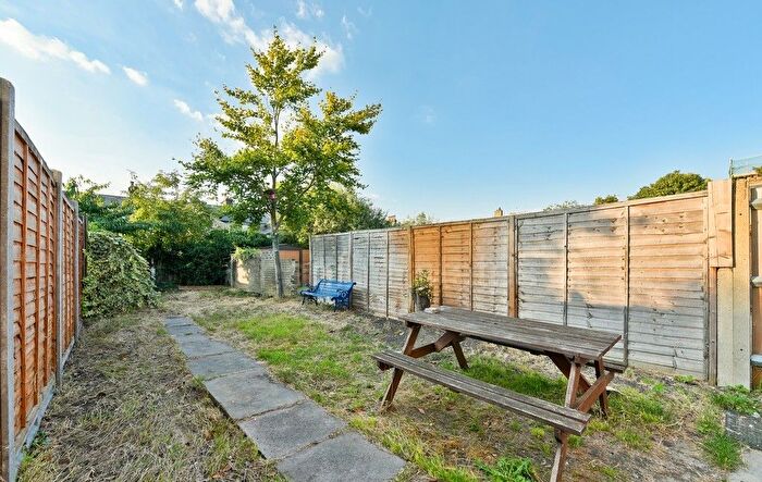 5 Bedroom Terraced House To Rent In Etta Street, Deptford, SE8