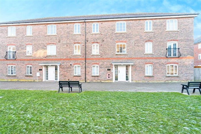 2 Bedroom House For Sale In The Boulevard, Chichester, West Sussex, PO20