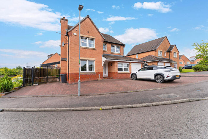 4 Bedroom Detached House For Sale In Kingsmuir Drive, Smithstone, Cumbernauld, North Lanarkshire, G68