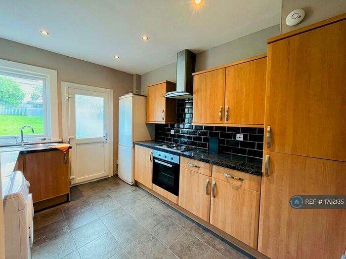 3 Bedroom Maisonette To Rent In Zena Street, Glasgow, G33