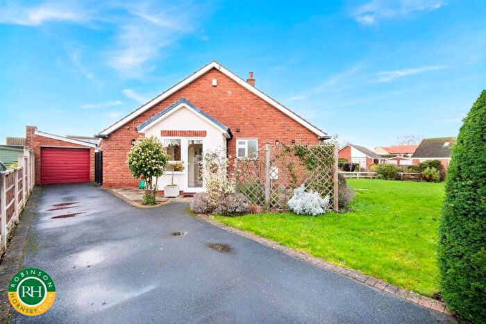 2 Bedroom Semi-Detached Bungalow For Sale In St Marys Cresent, Doncaster, DN11