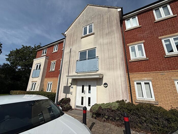 2 Bedroom Flat To Rent In Hornbeam Close, Bradley Stoke, Bristol, BS32