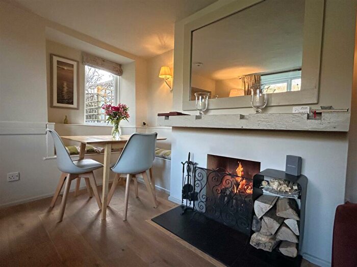 2 Bedroom Terraced House For Sale In Churchayes, Bridport, DT6