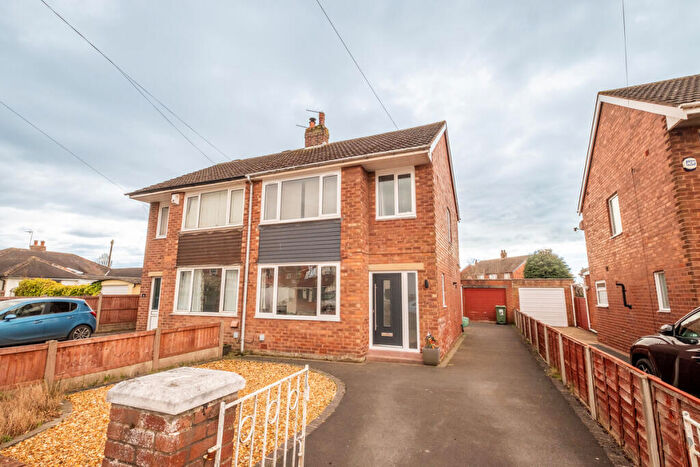 3 Bedroom Semi-Detached House For Sale In Fairsnape Road, Lytham, FY8