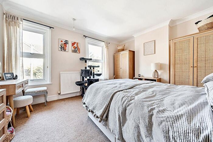 3 Bedroom Terraced House For Sale In Campbell Road, Salisbury, SP1