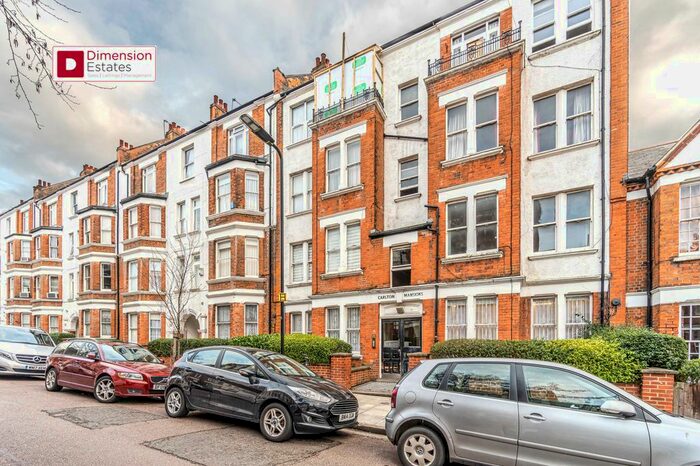 2 Bedroom Flat To Rent In Holmleigh Road, Stokenewington, North London, N16