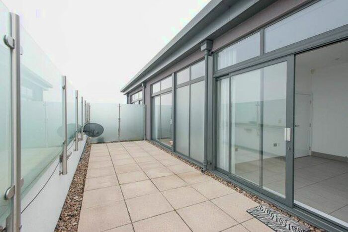 1 Bedroom Flat To Rent In Living Building, Bromley, BR1