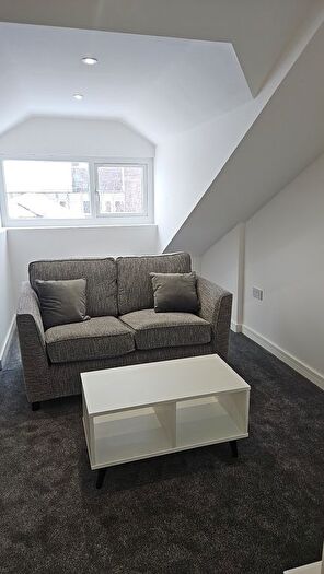 1 Bedroom Flat To Rent In Eldon Place, Bradford, BD1