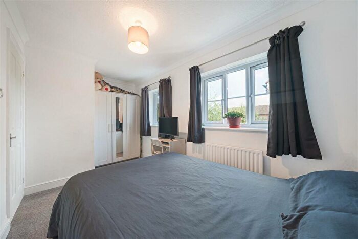 2 Bedroom Semi-Detached House For Sale In Pilgrims Way, Nyetimber, PO21