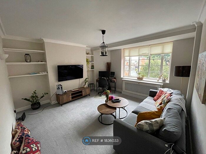 1 Bedroom Flat To Rent In Sutton Court Road, London, W4