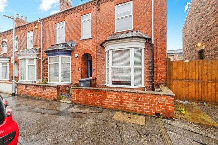 3 Bedroom Terraced House For Sale In Cranwell Street, Lincoln, LN5