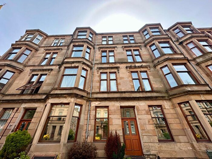 2 Bedroom Flat To Rent In , Roslea Drive, P18