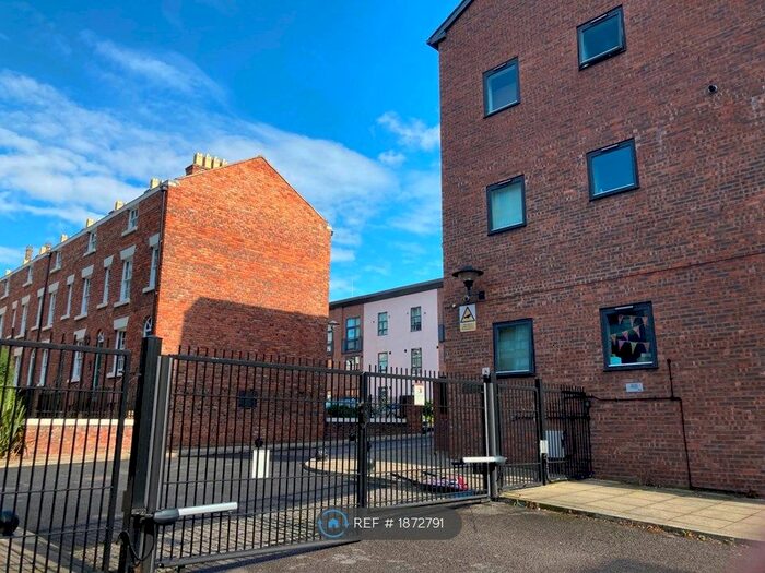 2 Bedroom Flat To Rent In Dukes Terrace, Liverpool, L1