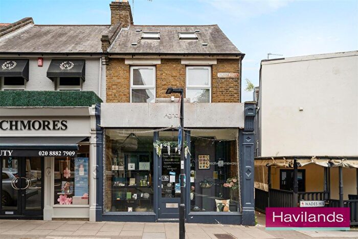 2 Bedroom Flat To Rent In Wades Hill, London, N21