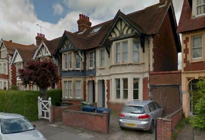 8 Bedroom End Of Terrace House To Rent In Cowley Road, Student Bedroom, OX4