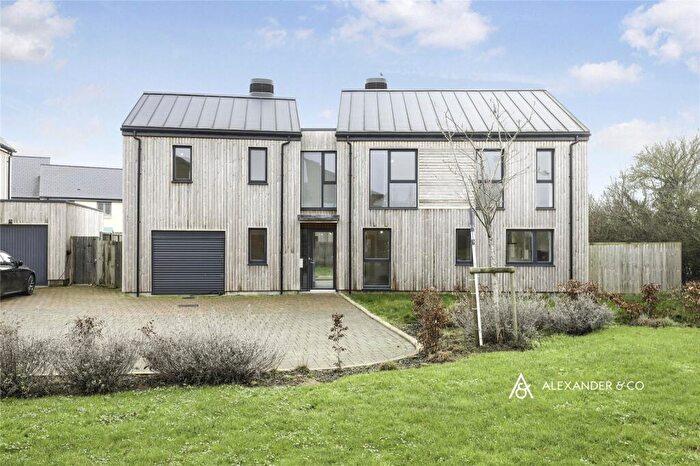 5 Bedroom Detached House To Rent In Chervil Grove, Bicester, Oxfordshire, OX27