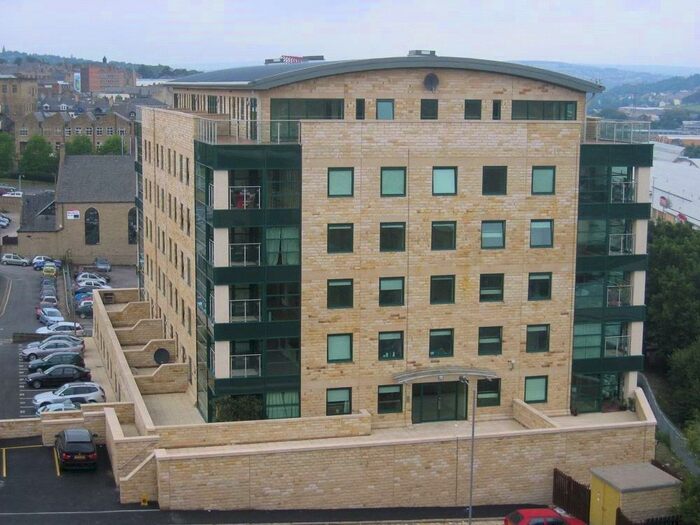 2 Bedroom Apartment To Rent In Stonegate House, Stone Street, Bradford, West Yorkshire, BD1
