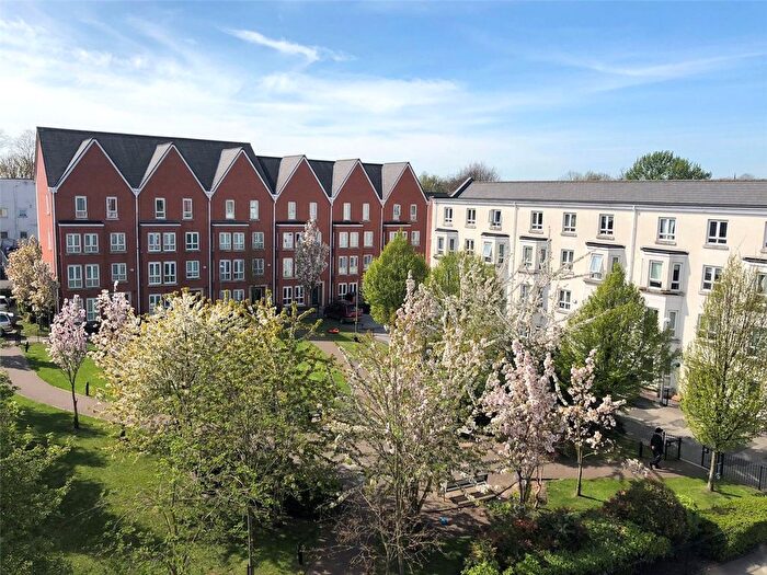 2 Bedroom Flat For Sale In Evergreen Mews, Salford, M7