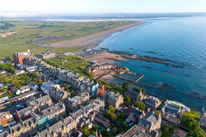 3 Bedroom Apartment For Sale In Murray Park, St. Andrews, Fife, KY16