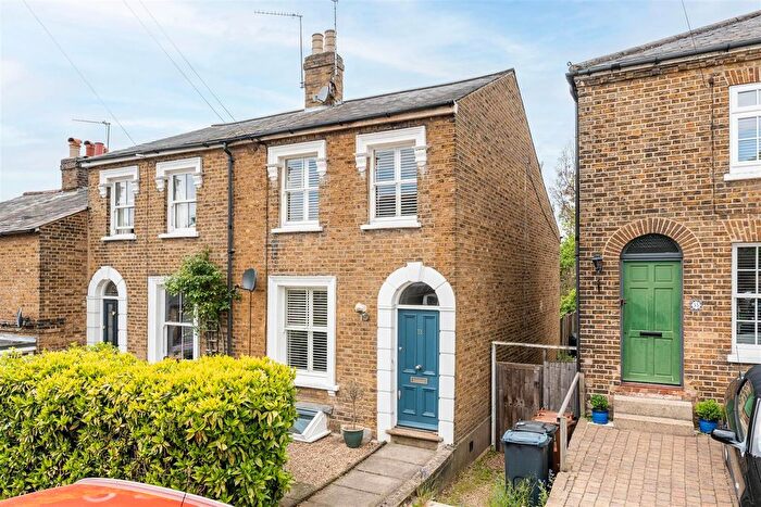 3 Bedroom End Of Terrace House To Rent In Byde Street, Bengeo, Hertford, Hertfordshire, SG14