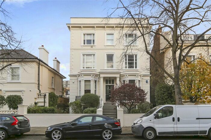 2 Bedroom Maisonette To Rent In Pembridge Place, London, W2