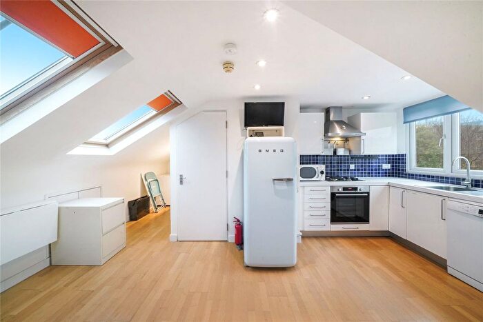 1 Bedroom Flat To Rent In Brecknock Road, London, N19