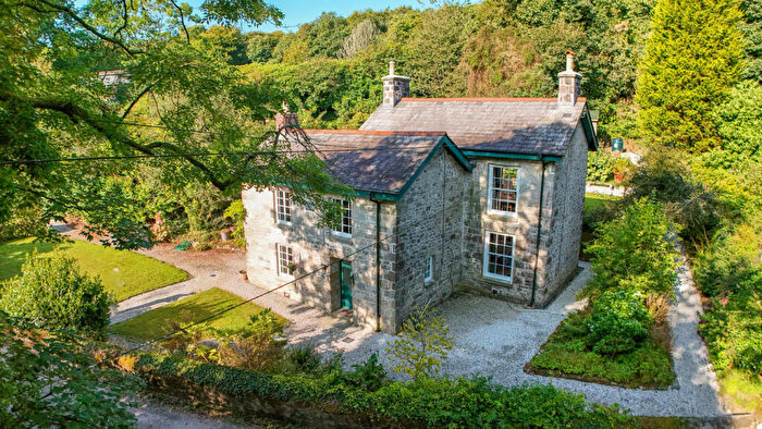 3 Bedroom Character Property For Sale In Carthew, St Austell, PL26