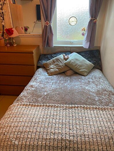 1 Bedroom Flat To Rent In Beechcroft Avenue, London, NW11