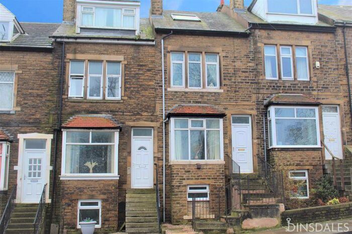 3 Bedroom Terraced House To Rent In Bradford Road, Bradford, BD14