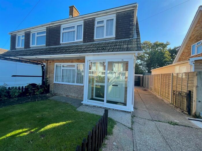 3 Bedroom Semi-Detached House To Rent In Roundwood Road, St. Leonards-On-Sea, TN37