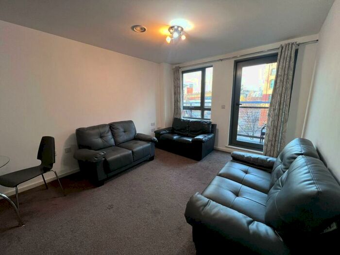 2 Bedroom Apartment To Rent In City Gate, Blantyre Street, Manchester, M15