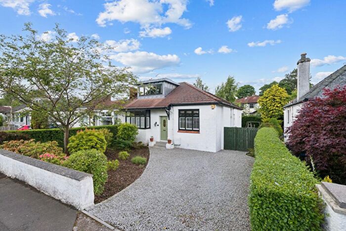 4 Bedroom Semi-Detached Bungalow For Sale In Roman Drive, Bearsden, G61