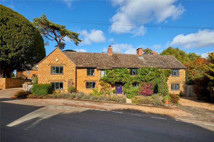 4 Bedroom Detached House For Sale In Shenington, Banbury, Oxfordshire, OX15