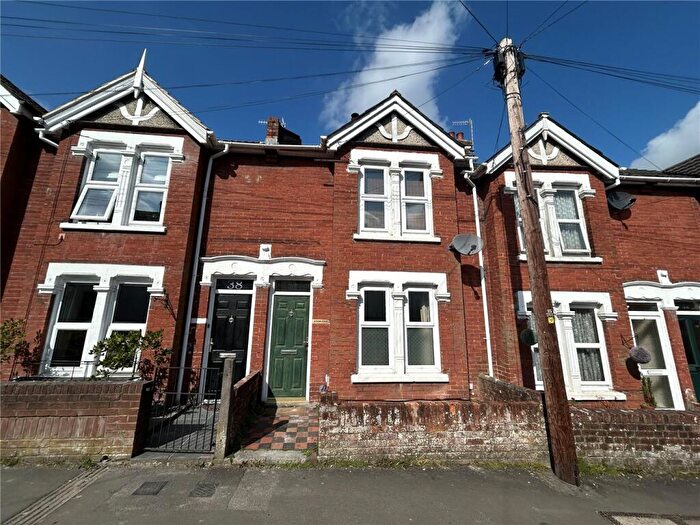 3 Bedroom Terraced House To Rent In Harnham Road, Salisbury, Wiltshire, SP2