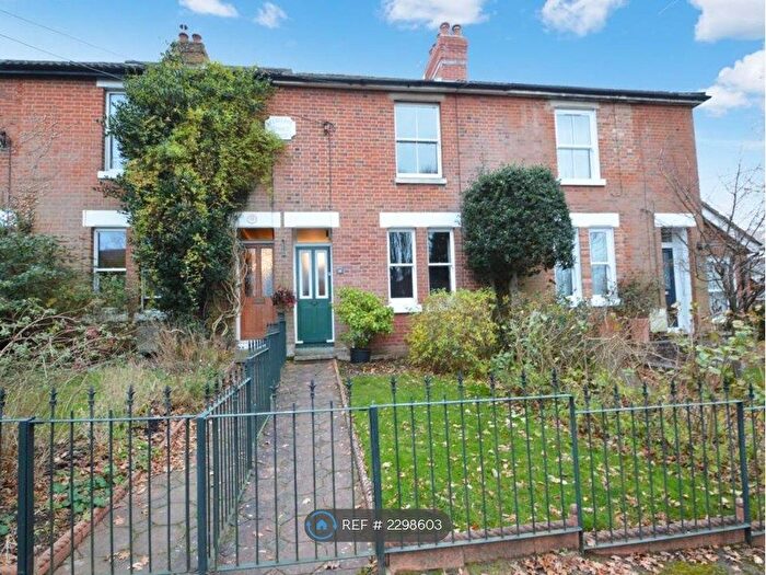 2 Bedroom Terraced House To Rent In Brownhill Road, Chandler's Ford, SO53