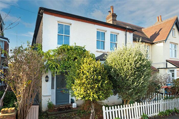 4 Bedroom Property To Rent In Weston Park, Thames Ditton, Surrey, KT7