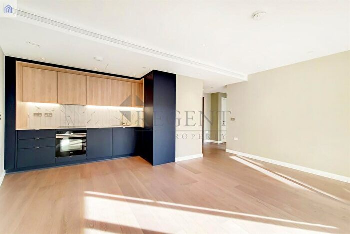 1 Bedroom Apartment To Rent In Phoenix Court, Kennington Lane, SE11