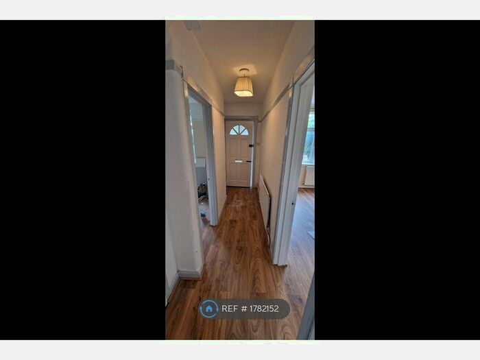 2 Bedroom Maisonette To Rent In Shelley Close, Greenford, UB6