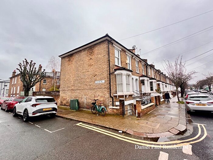 1 Bedroom Flat For Sale In Brackenbury Road, Hammersmith, W6