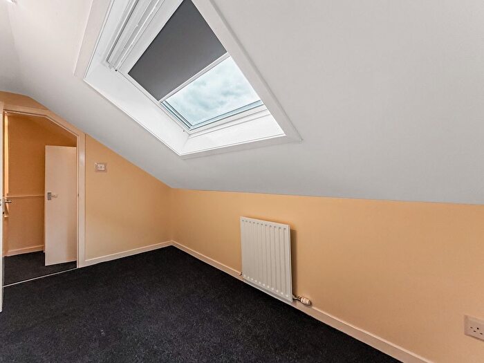 2 Bedroom Cottage For Sale In High Street, Newarthill, Motherwell, ML1