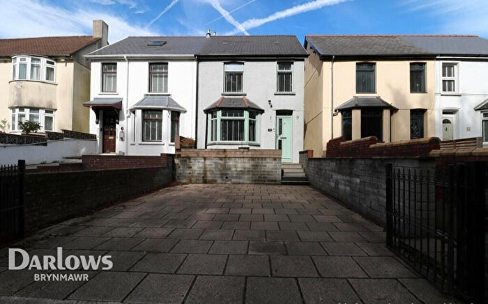 3 Bedroom Semi-Detached House For Sale In Warwick Road, Brynmawr, NP23