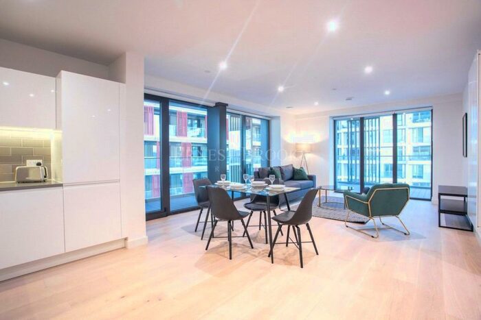 2 Bedroom Apartment To Rent In Marco Polo Building, Royal Wharf, Royal Victoria Docks, E16