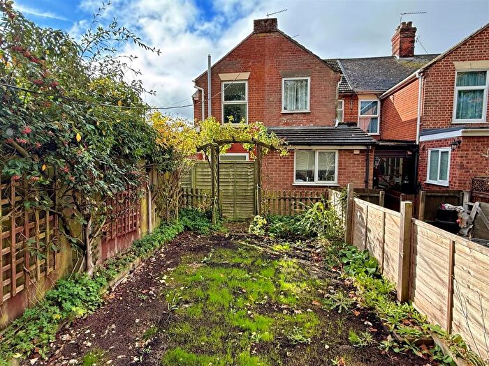 3 Bedroom End Of Terrace House For Sale In Wissett Road, Halesworth, IP19