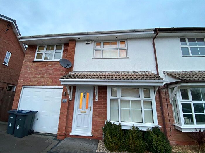 3 Bedroom Property To Rent In Hanam Close, Sutton Coldfield, B75