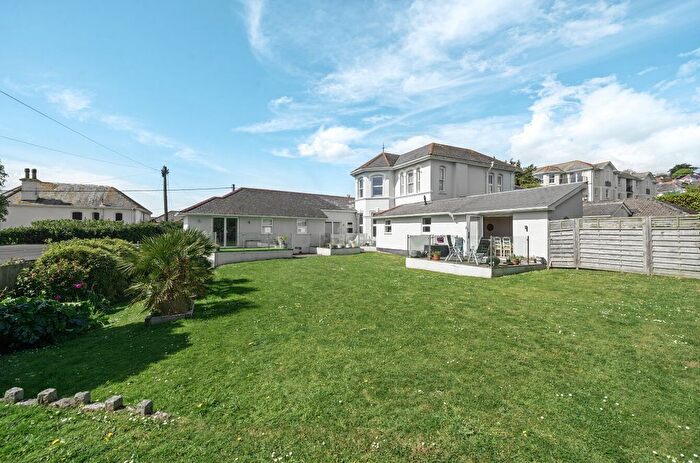 2 Bedroom Flat For Sale In Second Drive, Teignmouth, Devon, TQ14