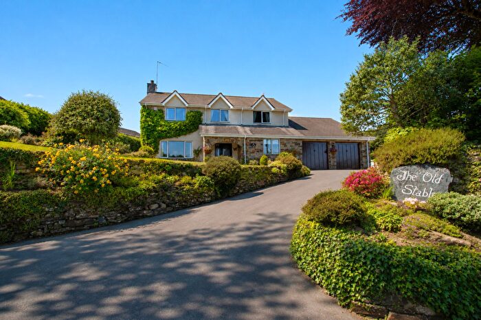 4 Bedroom Detached House For Sale In Harrowbeer Lane, Yelverton, PL20