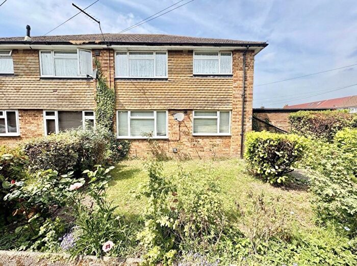 1 Bedroom Maisonette To Rent In Shortlands Close, Harlington, Middlesex, UB3