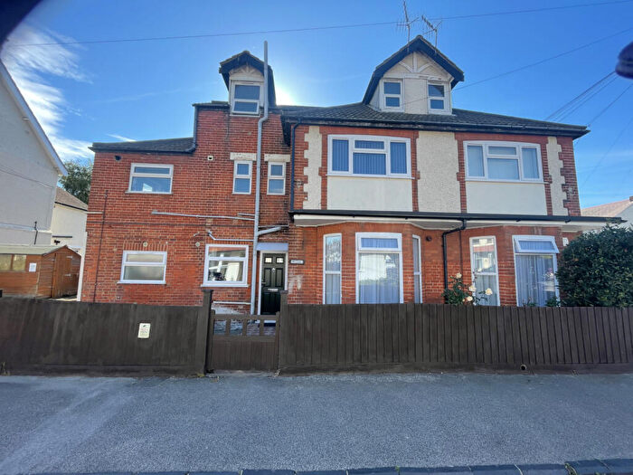 1 Bedroom Apartment To Rent In Langer Road, Felixstowe, IP11