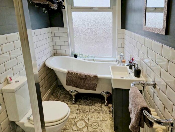 3 Bedroom Property To Rent In Old Road, Baglan, Port Talbot, SA12